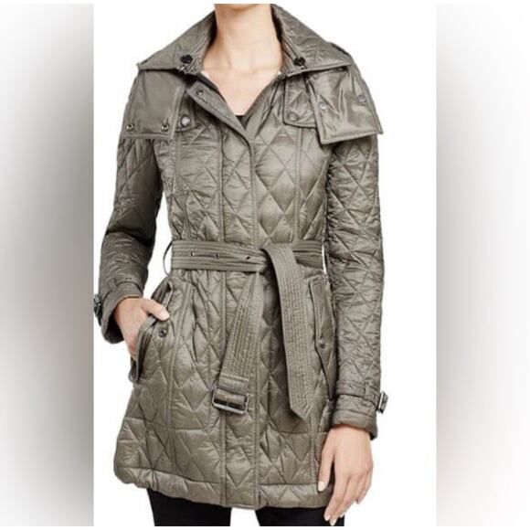 NWOT Burberry Brit Finsbridge Quilted Coat Hood khaki green Knee Length Small - Picture 1 of 6